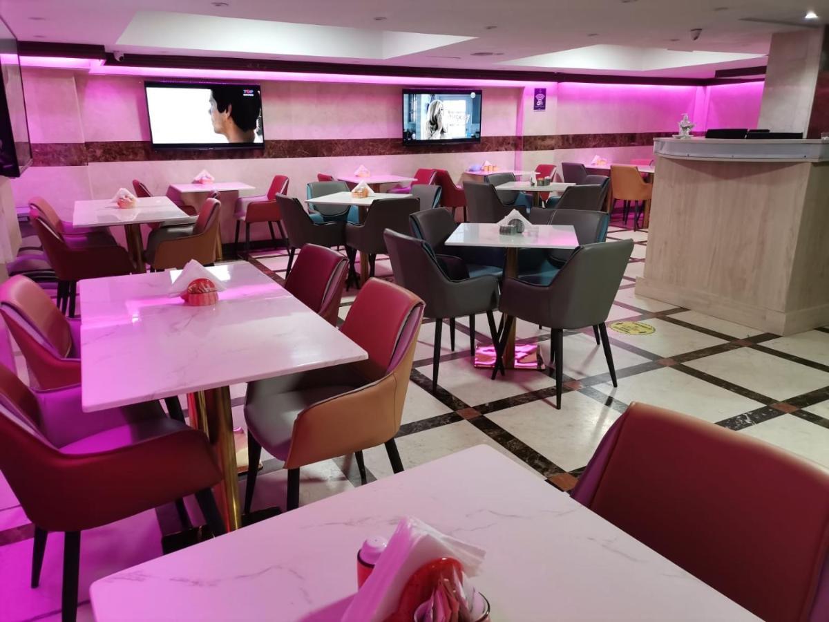 Saffron Hotel Dubai Buitenkant foto