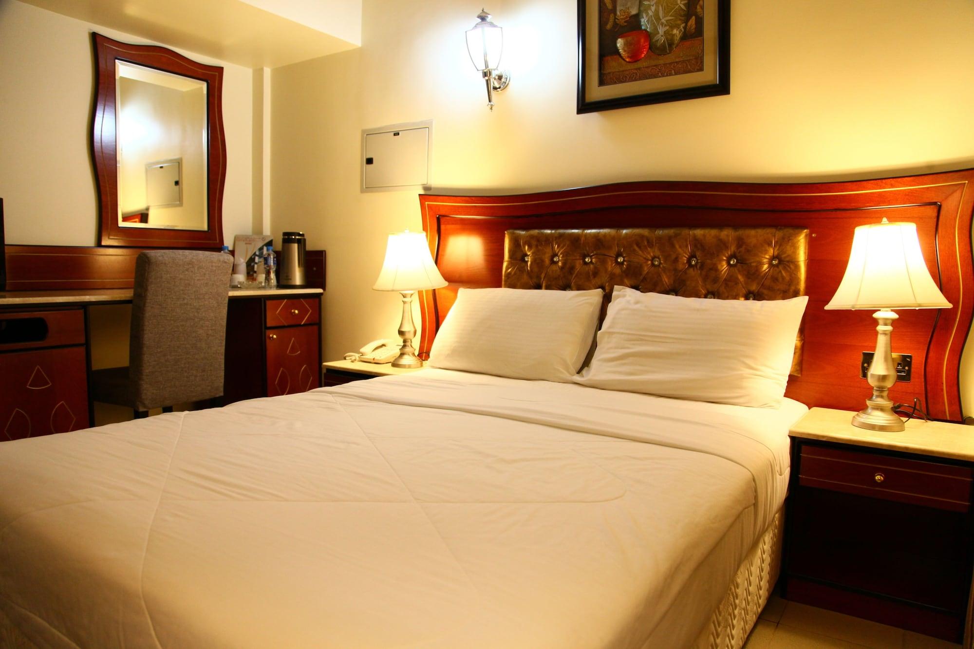 Saffron Hotel Dubai Buitenkant foto