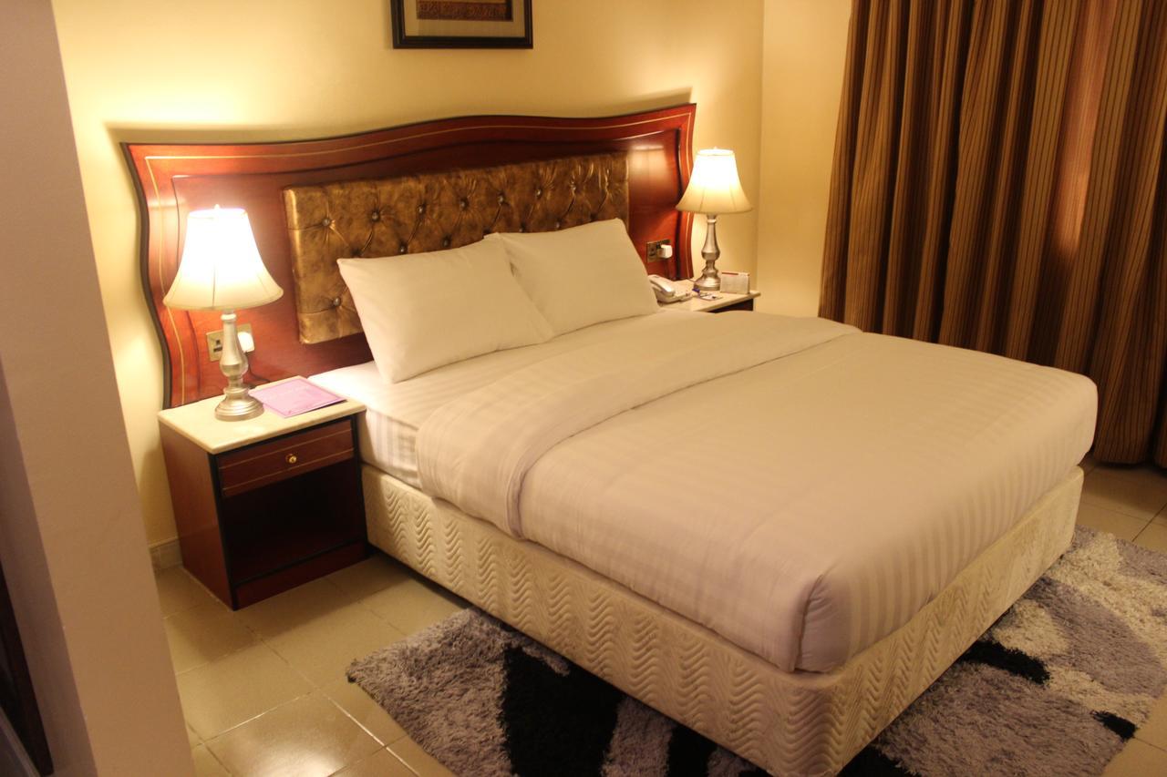 Saffron Hotel Dubai Buitenkant foto
