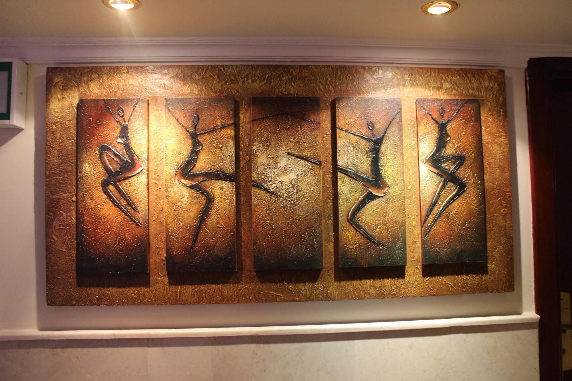 Saffron Hotel Dubai Buitenkant foto